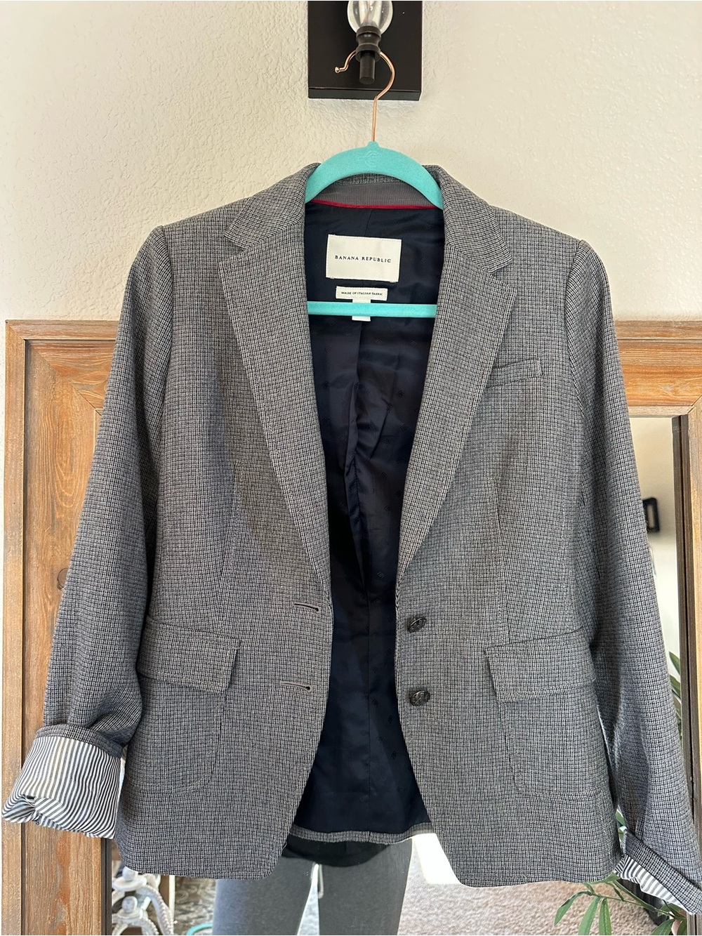 Banana Republic Gray Houndstooth Women’s Blazer